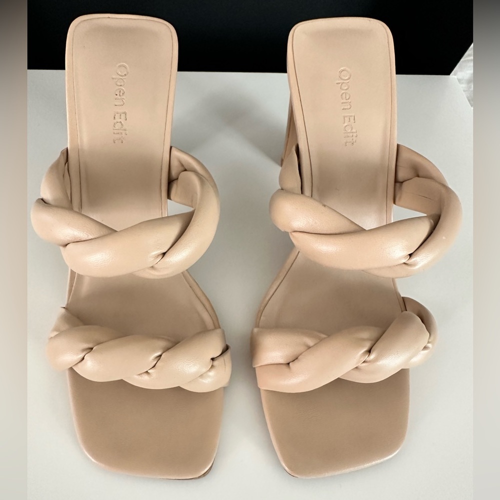 Open Edit Remmy Twist Sandal. Nude. 4” heel Size 6.5